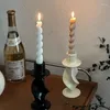 Candle Holders Chinese Creative Spiral Twisted Ceramic Holder Simple Home Decoration Dining Living Room Desktop Stick Stand