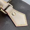 Designer Lady Tote Bag Calfskin Umhängetasche 1: 1 Spiegelmasse Mini Kissen Form Crossbody Bag mit Box LL041