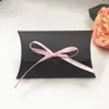24pcs/Lot Kraftpapier 12.5*8*2,5 cm Kissen Geschenkbox Hochzeitsfeier Gefällt mir Geschenkbonbonkästen mit rosa Bande