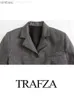Blazers de costumes pour femmes Trafza Spring Blazer For Women Fashion Manches longues Suit serré Femme avec des poches Vintage Streetwear Blazers Women's Blazers C240410