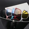 Frame di occhiali da sole 6 in 1 telaio di spettacoli Donne con 5 pezzi Clip su occhiali magnetici polarizzati femmina Computer Ottico 2340D 2340D