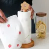 Porte-rouleau en papier en bois massif de style japonais Cuisine créative verticale en papier de serviette en papier de bois petite fleur de ragot paresseux rag