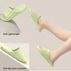 Zomer gestreepte modepaar Slipper vrouwen Men Home Slippers Licht Eva Dikke zachte zool Buiten Buiten badkamer Anti-slip glijbanen 240329