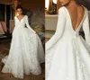 Nieuwe aankomst Modern Boheems Beach A Line Wedding Jurken V Neck Satin Lace Lange Mouwen Sexy Open Back Plus Size Wedding Bridal GO4920749