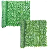 Dekorativa blommor konstgjorda murgröna häck grönt bladstaket panel trädgård integritet realistisk värmetät