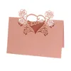 50pcs Laser Cut Love Heart Rose Table fleurie Nom des cartes de lis