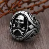 Gothic 14K Gold Pirate Skull Pierścień dla mężczyzn Punk Gold Kolor Biker Pierścień Pierścień Biżuterii dla chłopaka Rozmiar 7-13