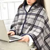 Dekens deken draagbare flanel pluche sjaalglaid op de bank winter warme tracel gooi deken kantoor cover been knop deken vrouwen