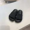 Çocuk Terlik Erkek Kızlar Slaytlar Günlük Ev Plaj Ayakkabı Toddler Çocuklar Mektup Baskılı Kauçuk Sandals Lüks Marka Gençlik Tasarımcısı Açık Flip Flops D5MX#