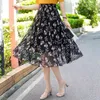 2023 Summer Elastic midja Hög midja Slim Chiffon Floral kjolar Mamma moster Koreanstil Midlängd Dancing kjol Kvinnor 240327