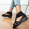 Sandals Dames Zipper 2024 Summer Ladies Fashion Comfort Wedge Roman Bling Cutout Platform Plus Size 43 Women Shos