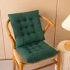 Cord -Sitzkissen werden in allen Jahreszeiten heiß verkauft, mit verdickten, farbigen Samtboden