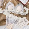 Französisch Ultra dünner sexy BH Set Frauen Beugen Spitzen Blumen Stickerei Unterwäsche süße und süße atmungsaktive Dreieck -Tasse Dessous Set