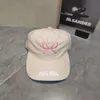 Дизайнерская шляпа Bow Baseball Hat Soft Top модный и модный утиный язык шляпа M Семейное женское интернет -празднование такого же стиля