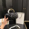 Mini Omuz Çantası Çanta Tote Kaliteli Kadın Tasarımcı Çanta Hobo Debriyaj Luxurys Kozmetik Çanta Moda Crossbody Altın Tut