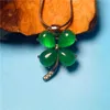 Colliers pendants Bijoux de mode en gros Chalcédoine Green Work Inlaid Four Leaf Clover Collier pour femme Bijoux Namour Charm Gift 240410