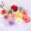 10pcs Silk Artificiel Chrysanthemum Heads for Diy Daisy Flower Wreaty Accessories Bride Wedding Christmas Party Party Home Decoration