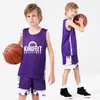 Customchildrens yaz basketbol üniforma seti polyester nefes alabilen çocuk basketbol gömlek ucuz basketbol forması erkekler için b210