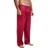 Pyjamas en satin de soie pour hommes