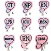 Neuankömmlinge Schlüsselringe austauschbare medizinische ID -Halter mit Krankenschwesterkartenname Tag Retractable Badge Reel Alligator Clip3091