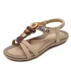 Heiße böhmische Sandles Großgröße Frauenschuhe Ethnische Römische Sandalen Ferse Beach Perlen Flat Heels 240228