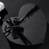 1pc herzförmige schwarze Geschenkbox für Valentinstag-Pralinen als Souvenirs