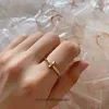 Дизайнерские кольца высшего класса для женского тифансии 925 Серебряный серебряный серебряный серебряный серебряный палец на руках с 18 -километровым поперечным кольцом высокой версии.