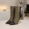 Fashion Women Designer Boots Boots Gold Talons en cuir véritable Trièce en cuir Bottines Bustons de cheville sexy Boots courts de luxe et taille