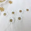 20 Pieces 2.5cm High Quality Water Soluble Milk Silk Embroidery DIY Manual Daisy Flower Lace Patch Applique for Clothes Hot Sale