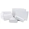 5pcs / 10pcs / boîte-cadeau blanc Boîte à 3 couches de festival ondulé Carton de mariage Carton de mariage