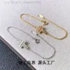 デザイナーTiffanyBracelet Heart Bracelet Luxury Jewelry Woman Bracelet 925 Home V Gold DoubleTブレスレットレディースファッションスタイルフルダイヤモンド新しいハイエディションVersatil