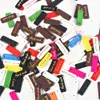 50 pezzi etichette fatte a mano etichette in legno pulsanti di cucito Colori misti in rilievo bandiera fai -da -te etichette artigianali di etichette artigianali Accessori per abbigliamento