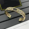 Braccialetti di design Braccialetti Lettera Bangle aperta 18K Gold Gold Acciaio in acciaio in acciaio Bracciale Bracciale Regali per matrimoni Accessori gioielli