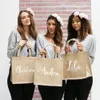 Gepersonaliseerde bruiloft Mevrouw Burlap Tote Bag Bridal Party Retro Beach Tas Bruidsmeisje Custom Jute Tote Bag Literair eenvoudig cadeau