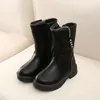 2023 Nieuwe Winter Kid Boots Causale meisjes houden warm Cuhk Child A onderneemt buitenlandse handel Joker Black Boots