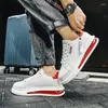 Casual schoenen Kwaliteit Heren sport sneakers lopen trendy air 2024 Ademend PU -leer voor mannen