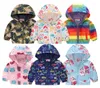 Jackor 2022 Spring Autumn Hooded Boys Girls Clothing Kids Rockar för Baby Tops Fall Infant Girl Clothes Windbreak Coat3686588