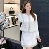 İş Elbiseleri 2024 Sonbahar Kış Ofisi Kadın Etek Takım Uzun Kollu İşlemeli Flares Ceket A-Line Mini Formal Siyah İki Parçalı Set