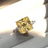 Band Rings Avsluta Big Bling Yellow Zircon Silver Womens Wedding Engagement Fashion Jewelry Nyår 2024 Ring Womens Diamond Ring J240410