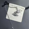 Ontwerper Viviane Westwood Empress Dowager Dowagers Grote volledige diamant Saturn Chain ketting Gepersonaliseerde punk platte Saturn Sweater Chain Hoge versie