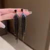 Pendientes de borla de diamantes con tachuelas de Sier aguja, temperamento exagerado, sensación de alta gama, moda personalizada, pendientes ligeros para mujeres