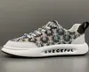 Designers en strass d'imprimerie de course de course diamant plein diamant de la mode respirante baskets décontractées de baskets épaisses business conduisant les mocassins de marche