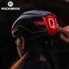 Casques de cyclisme Casque de vélo Rockbros Casque de bicyc ultra-léger avec le casque de charge de la lumière arrière de type C