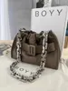 Hobo 24 Boyy Chain Sac à épaisses sacs d'épaule féminine Première aisselle de fan élastique de nuage de vaches de vache