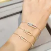 Hög version V Jinmei Family Three Flexible Women's Rose Gold Light Fashion Simple Full Diamond Sliding Armband