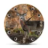 Deer Hunter Camera Sniper Big Buck Round Wall Clock Decort Decotta Wildlife Art Animal Art Elk Cabin Orologio da parete Gift di caccia a caccia di cervi