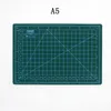 Gröna skärmattor A5 Storlek Dubbelsidig Grid Scale Designplatta Gravering Modell Självläkning PVC Mouse Pad School Office Supply