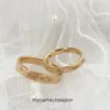 Toppkvalitetsdesignringar för kvinnor Tifancy Seiko High Edition Classic Three Diamond Par Rose Rose Gold Inlaid Diamond Par Ring för män och kvinnor med anpassa