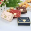 5/20 / 50 / 100pcs Boîte-cadeau Emballage Enveloppe Shape Wedding Gift Candy Box DIY FAVORS BIRMANGE FIGER Christmas Jelwery Decoration