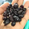 Dekorativa figurer 100g Natural Garnet Tumbled Stone Red Wine Crystal Quartz Healing Prov Minerals Home Desk Aquarium Decoration